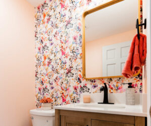 A Blooming Peekaboo of Freshness in this Powder Room
