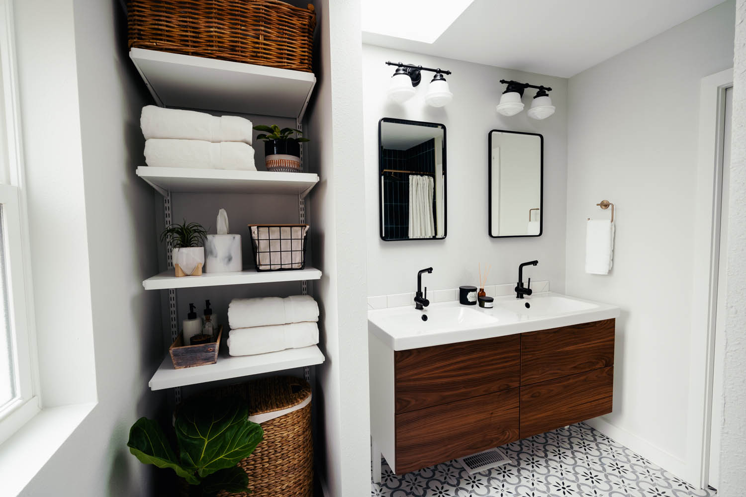 Mid-Mod Bathroom - Designed Smart